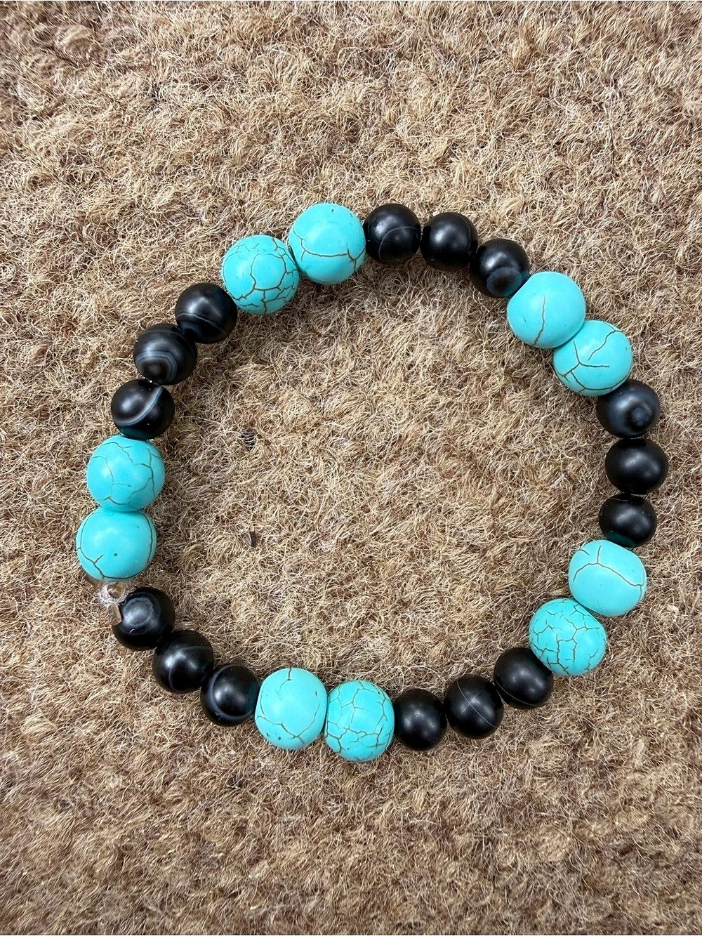 Handmade Beaded Stretch Bracelet in Turquoise & Onyx New